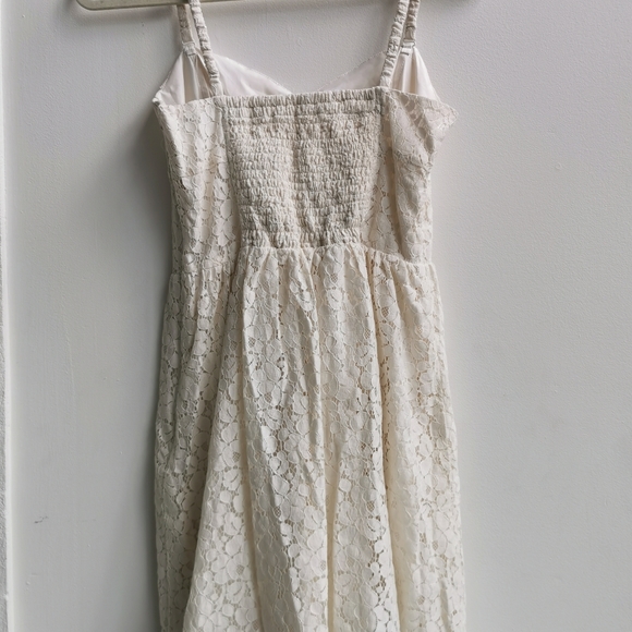 Talula Cream Lace Dress - Picture 2 of 4